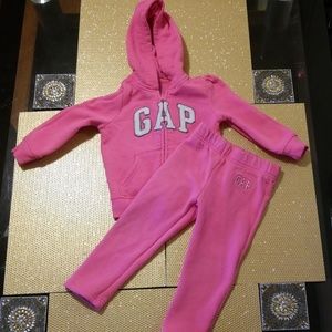 Pink GAP 3T Girl Sweatsuit